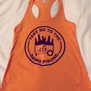 “Take Me To The Dawg Pound”